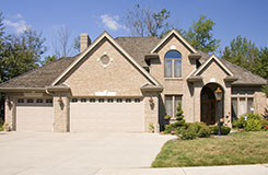 Garage Door Repair Services in  Valrico, FL